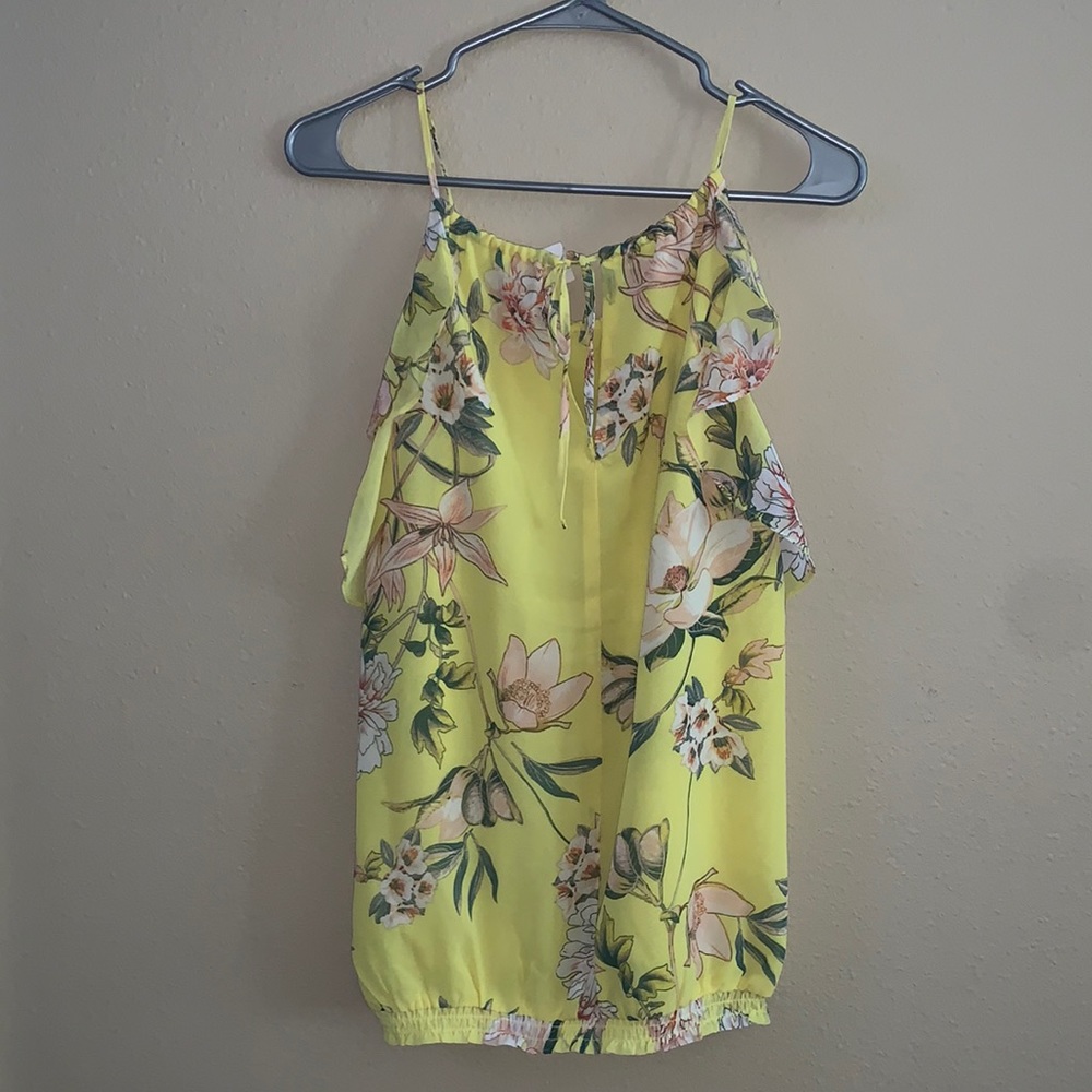 Yellow blouse - Picture 2 of 6